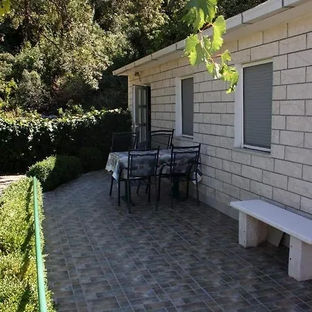 Feriehus Seaside House Cove Vela Prapratna *