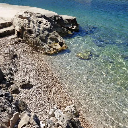 Сasa de vacaciones Seaside House Cove Vela Prapratna Oskorusno