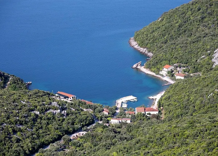Seaside House Cove Vela Prapratna Oskorusno